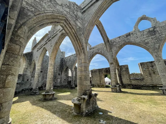 Notre-Dame-du-Mûrier