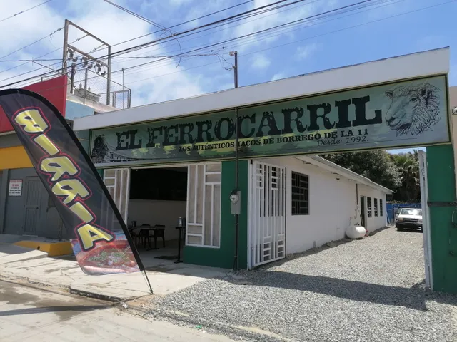 RESTAURANTE Y CENADURIA EL FERROCARRIL