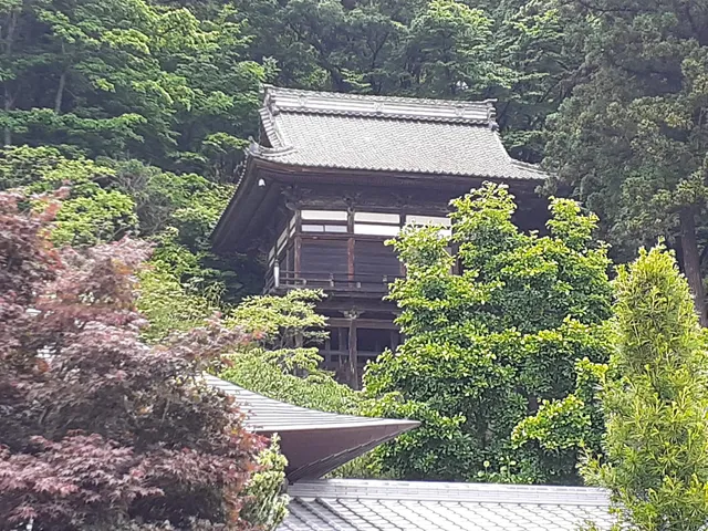 Daiesanryusui Temple