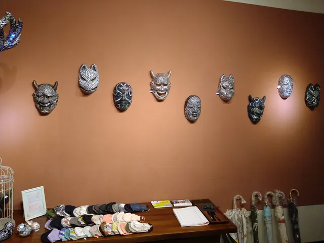 ギャラリー オル・テール Galerie Or-Terre