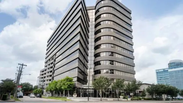 Regus - Houston - River Oaks