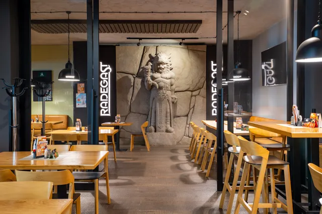 Radegastovna - Tankovna FM