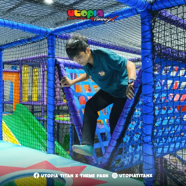 Utopia Titan X Theme Park