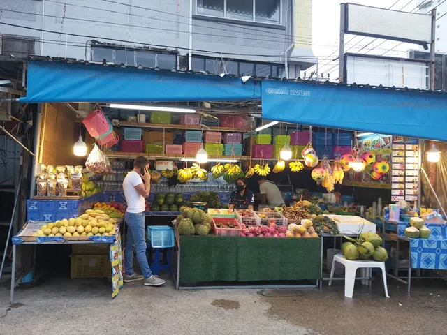 Karon Fresh Fruit Shop