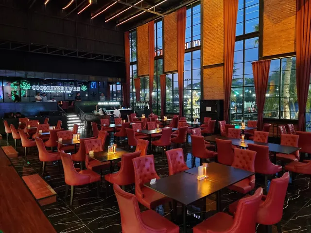 Coco River Kwae ร้านอาหารกาญจนบุรี ริมน้ำ