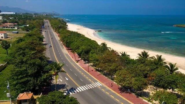 Avenida General Gregorio Luperón