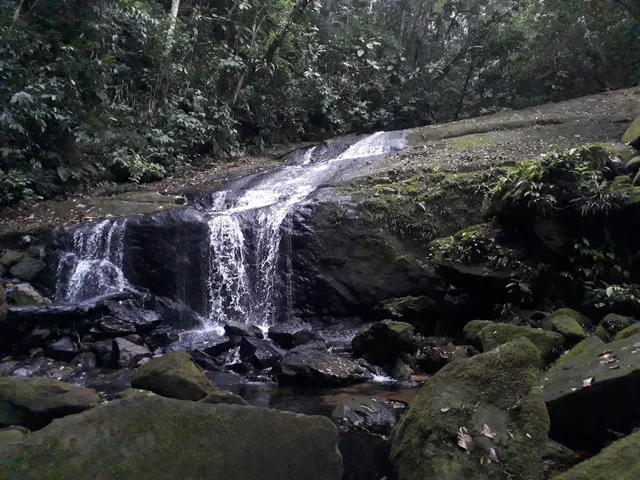 Cachoeira Praia Branca