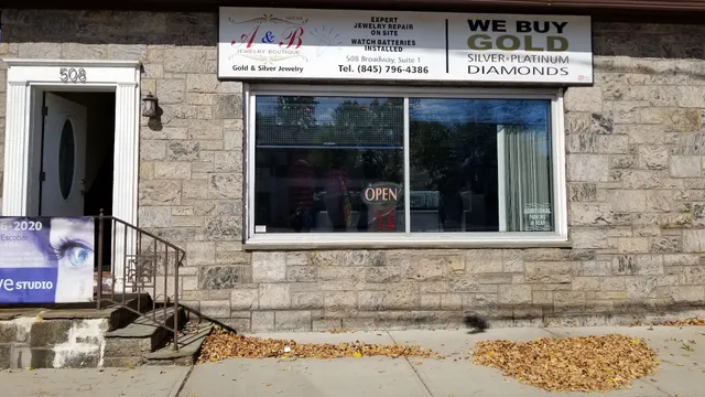 A & B Jewelry & Boutique