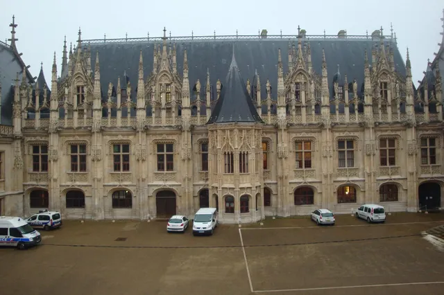 Hôtel Bar Brasserie Les Initiés