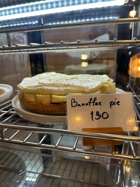 SunFlour Village Eatery