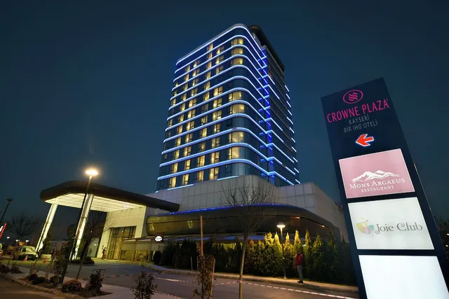 Crowne Plaza Kayseri, an IHG Hotel