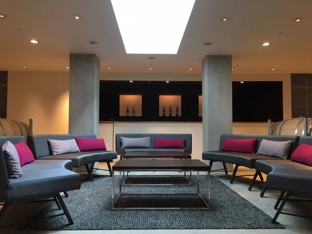photo-1