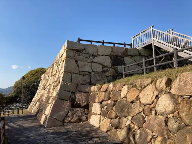 Kushizaki Castle Ruins