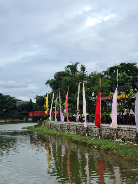 Danau Cinere Pangkalan Jati