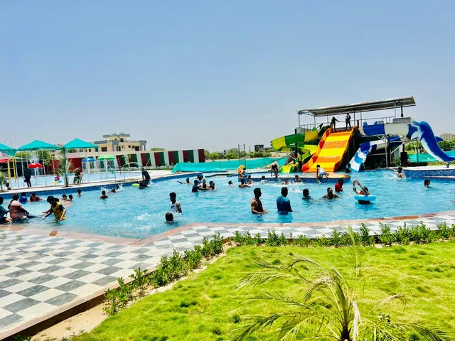 Funfair water park