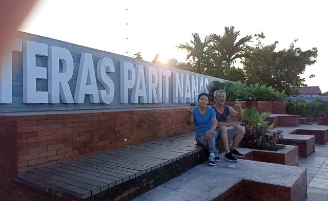 TAMAN TERAS PARIT NANAS