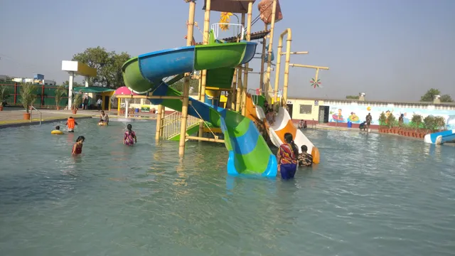 Alishan Water Park Bhusawal