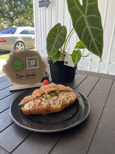 Don Verde - Jugos y Desayunos