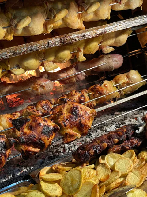 IL POLLO D'ORO GIRARROSTO BRACERIA E ROSTICCERIA dal 1993