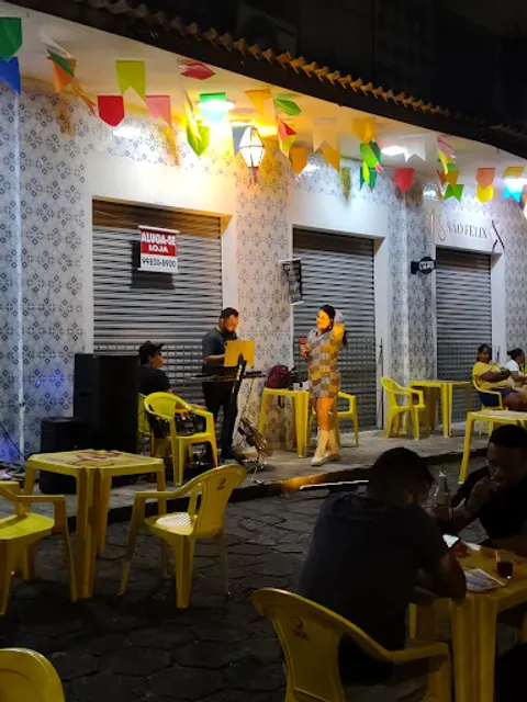 Bar Meeting Of Friends