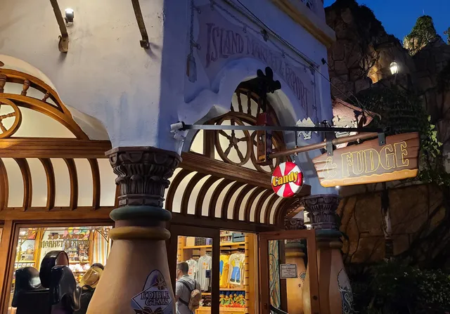 Island Market and Export Candy Shoppe