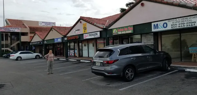 ALAMEDA SHOPPING CENTER