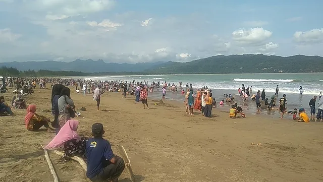 Pantai Telengria, Telengria Beach