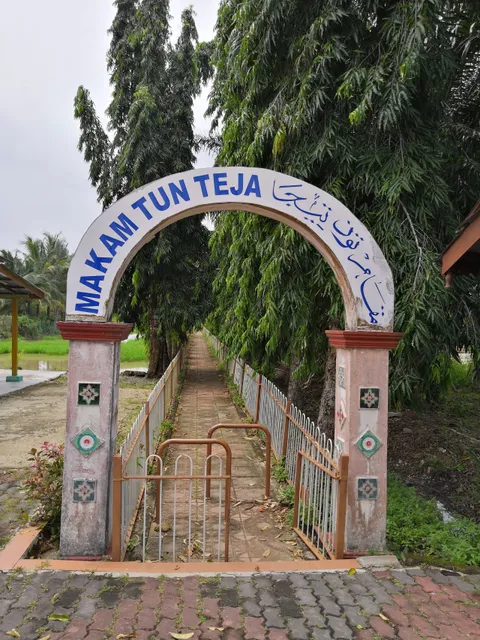 Makam Tun Teja