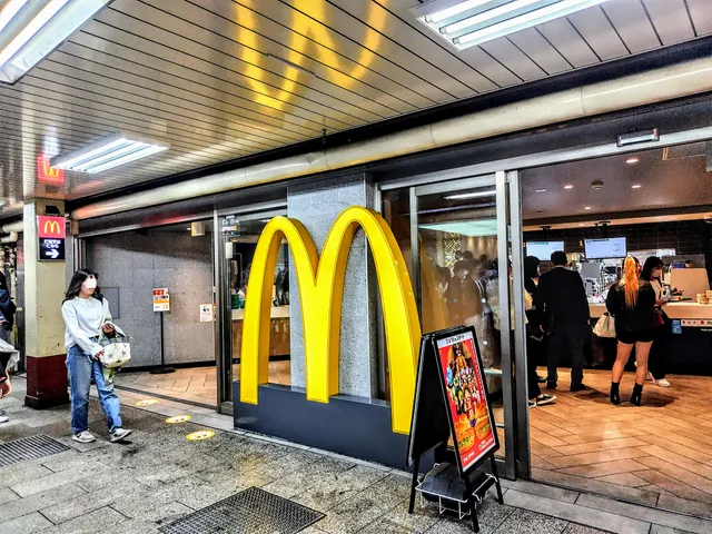 McCafe by Barista Shin Umeda store
