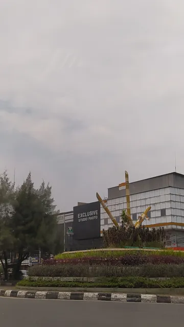 Sharpened Bamboo Monument