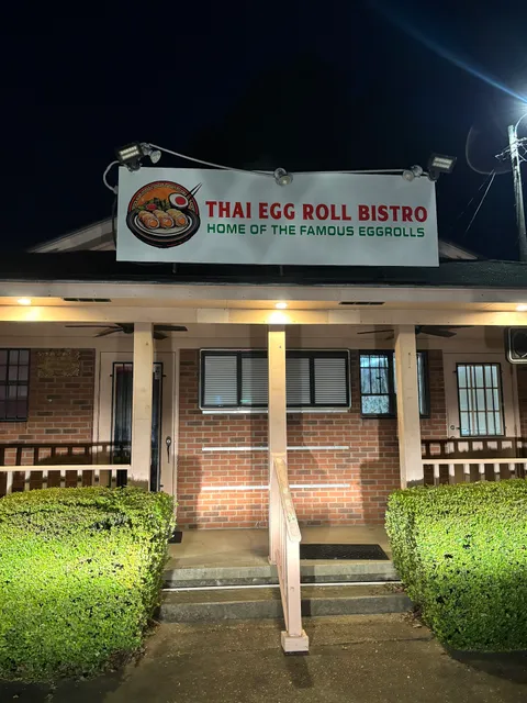 Thai Egg Roll Bistro