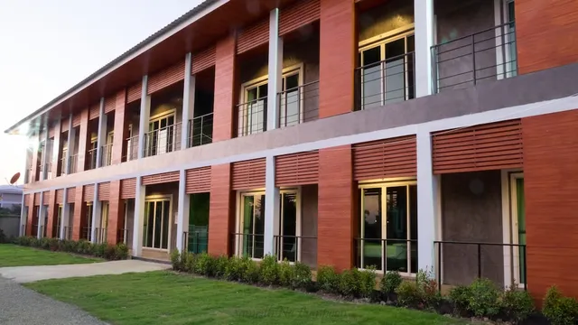 So Herbs At Home Resort