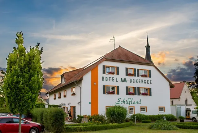 Hotel am Uckersee und Restaurant Schilfland