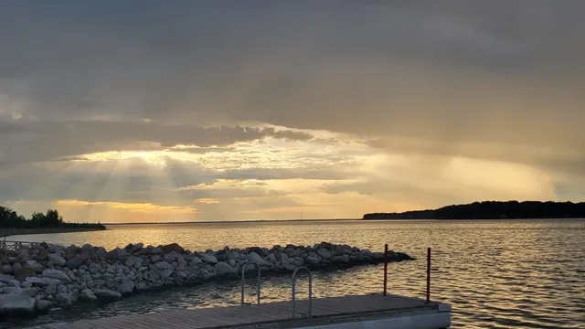 Devils Lake State Parks