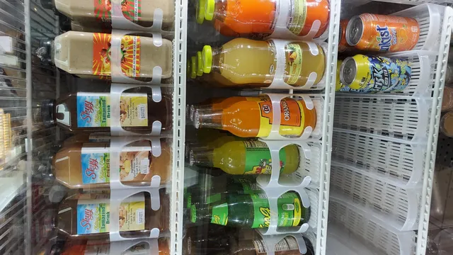 Boston Raw Food/Kent's Natural Blend juices