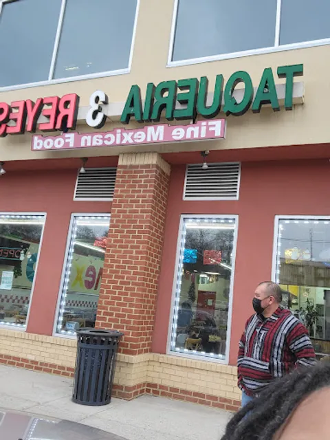 Taqueria 3 Reyes