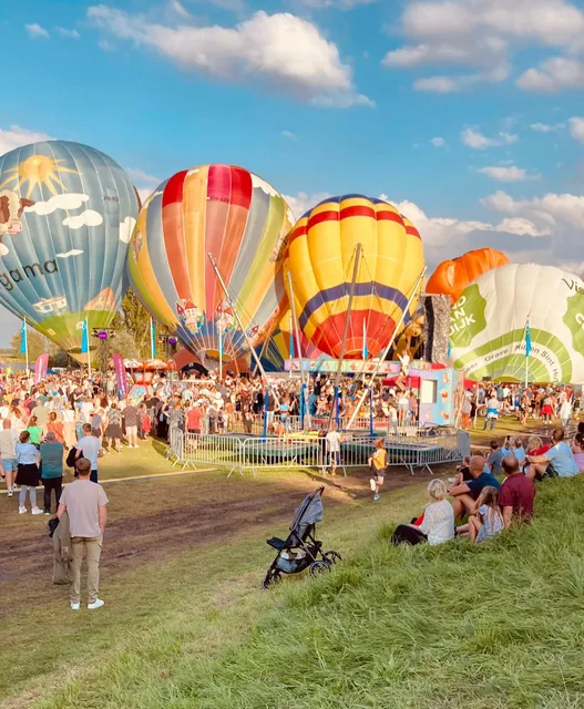 Ballonfestival Grave
