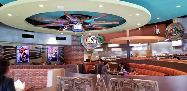 Mellow Mushroom Orlando - International Drive