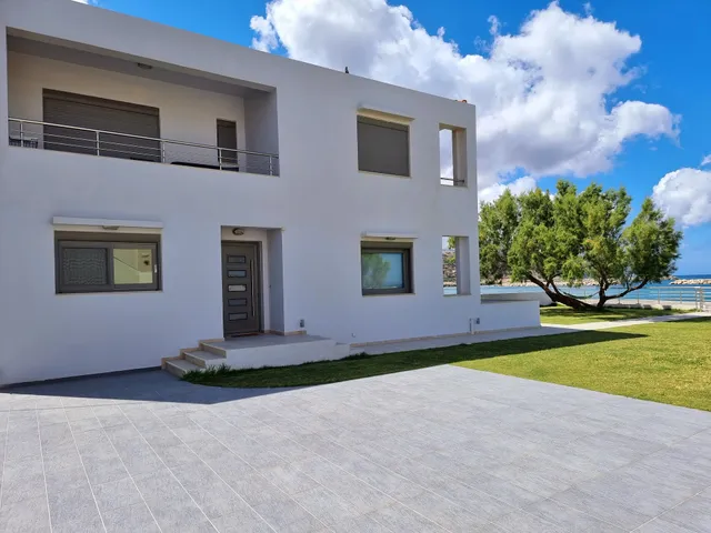 Amoutsa Seaside Villa