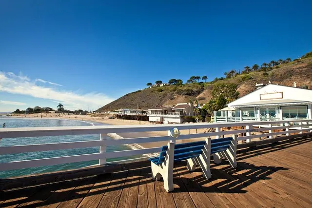 Malibu Sign – 21 Miles of Scenic Beauty