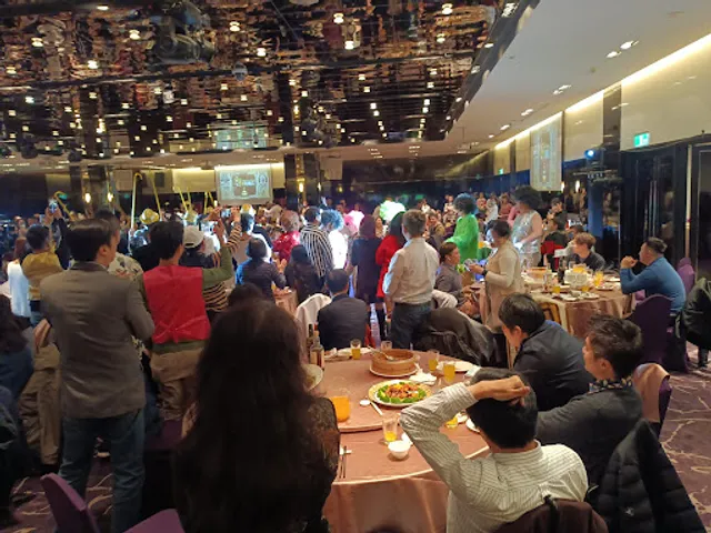 Cosmos Hotel TICC World Trade Center