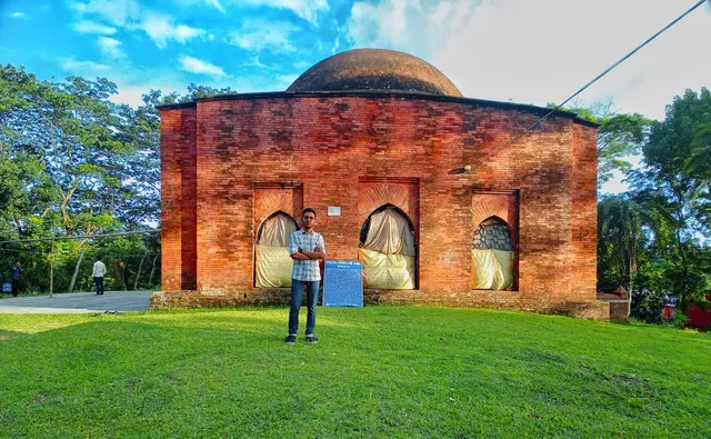 Bibichini Shahi Mosque