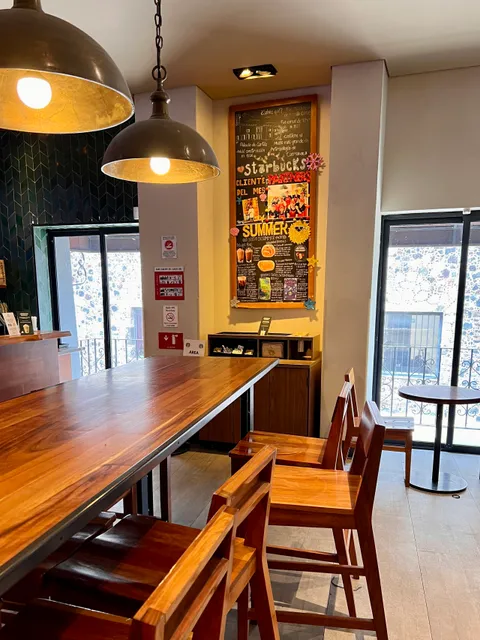 Starbucks Cuernavaca Centro