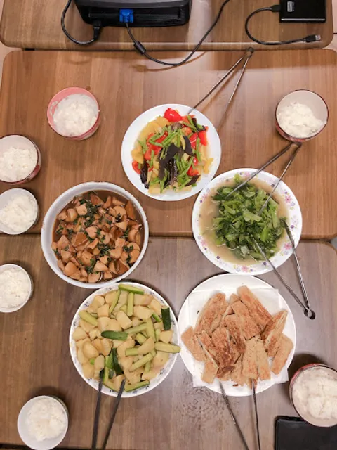 高醫崇德青年社（高醫心園伙食團）