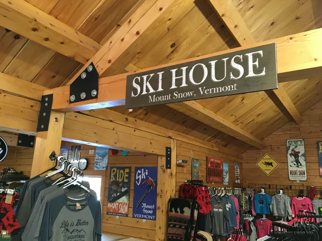 The Great Moose Vermont Shop