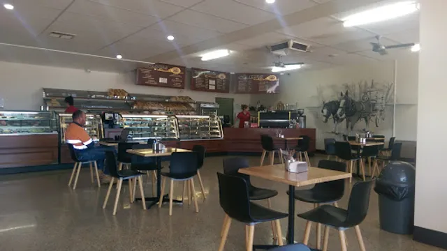 Moama Bakery - Ogilvie Ave, West Echuca