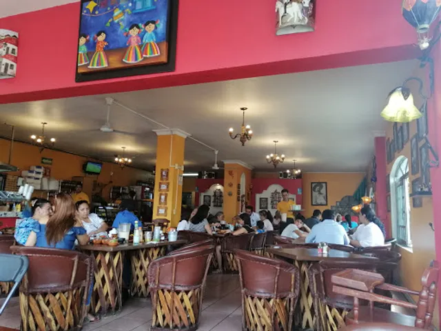 Kuatito's Carne en su jugo