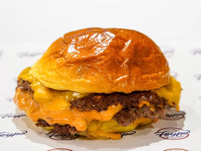 Feypo Hamburguesería