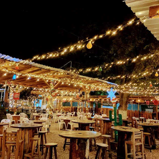 Lavacar Restaurante Bar