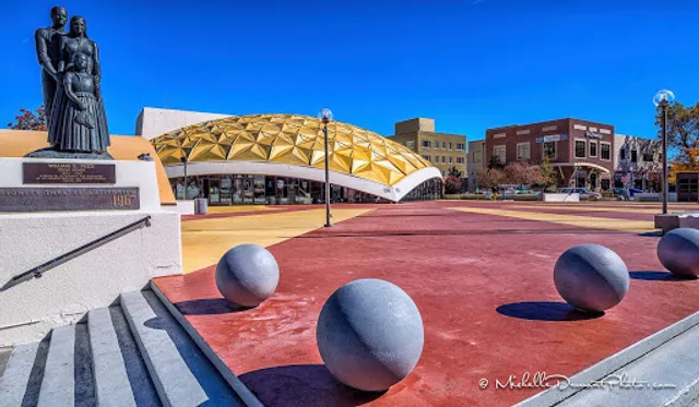 Pioneer Center for the Performing Arts